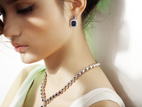 The Crystal Jewellery Box